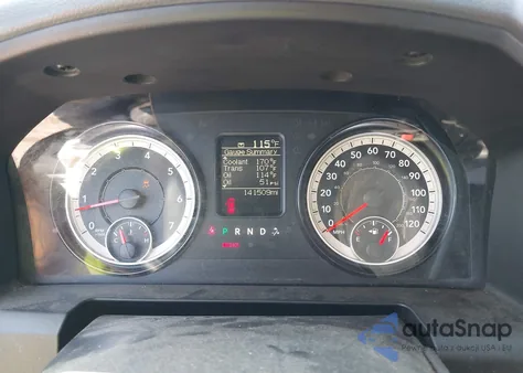 2017 Ram 2500 Tradesman 4X2 8' Box из США, поврежденный, VIN 3C6TR4HT1HG684502